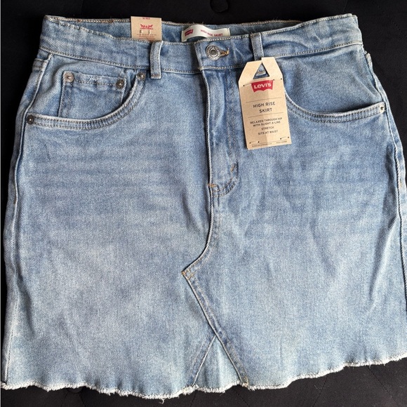 Levi's Other - Levi's Classic Blue High Rise Denim Skirt